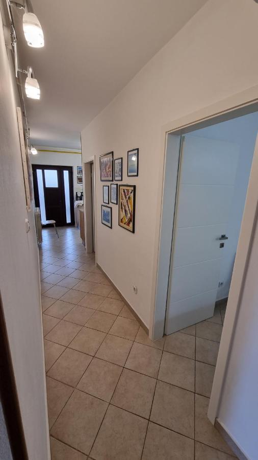 App Carla Διαμέρισμα Novigrad Istria Εξωτερικό φωτογραφία